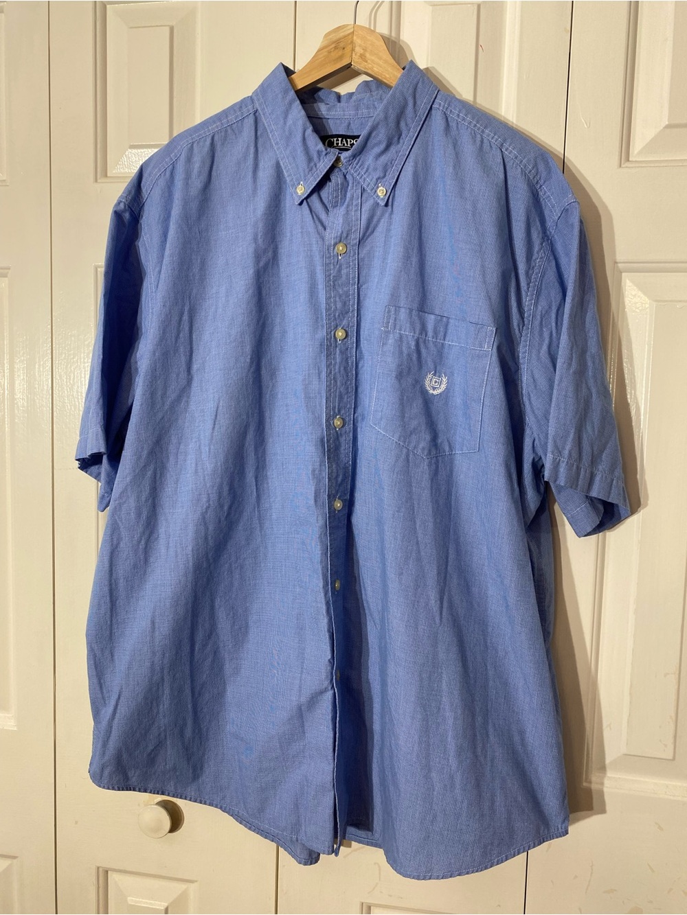 Chaps Men's Button-Down Short Sleeve Shirt in Blue